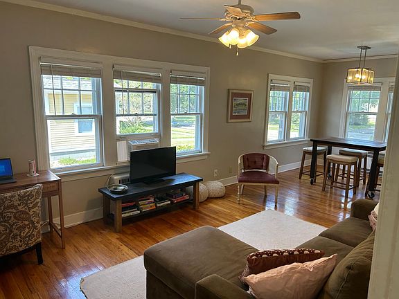 3rd image of 311 Woodward Ave APT 10