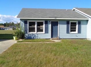 1798 Burgaw Hwy, Jacksonville, NC 28540