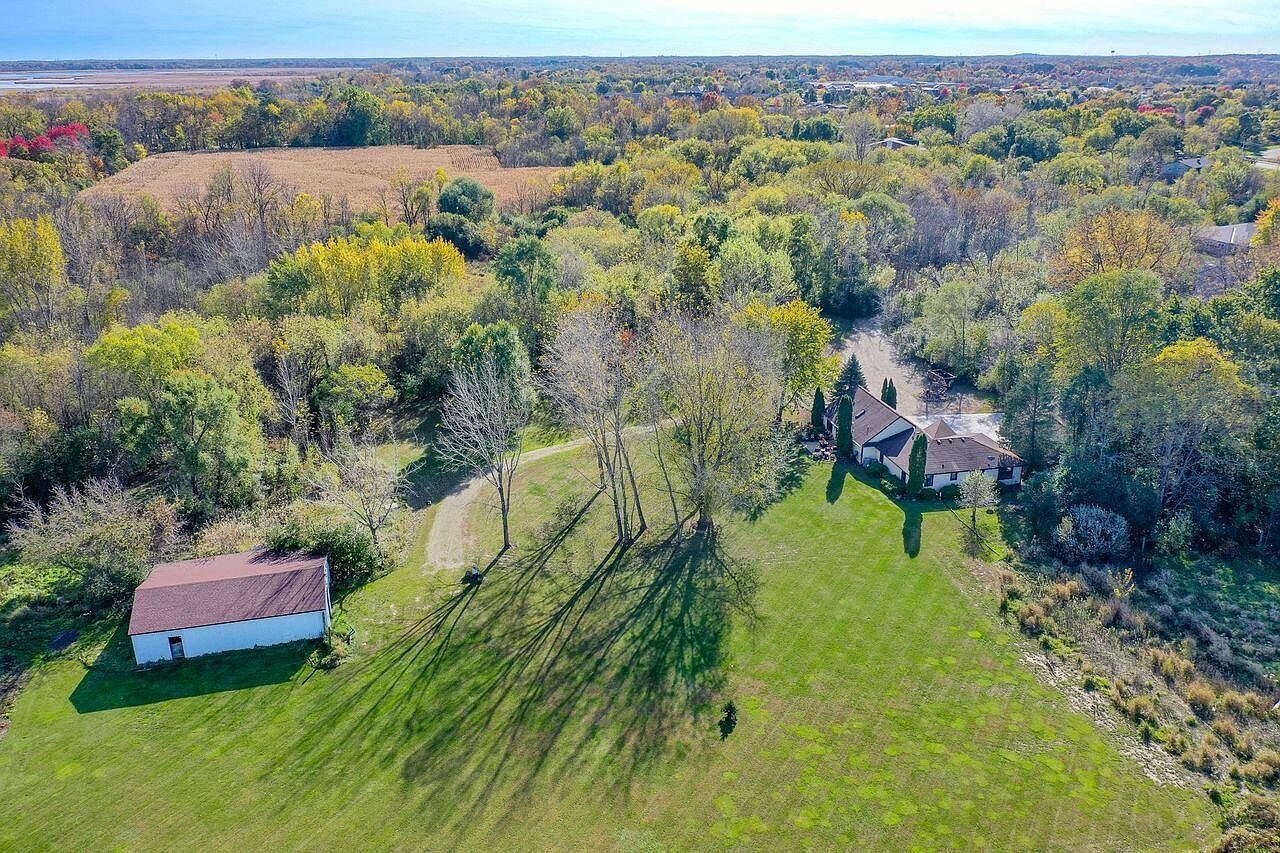 W179S8246 Pioneer DRIVE, Muskego, WI 53150 | Zillow