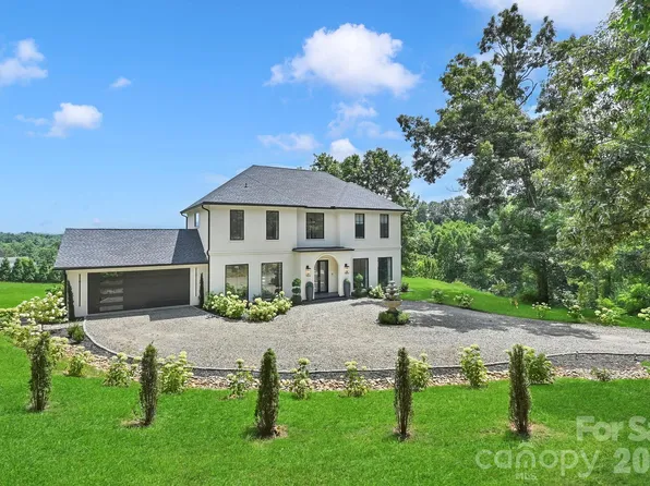 107 Lee Ln, Mars Hill, NC 28754