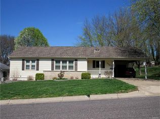 1103 James St, Washington, MO 63090