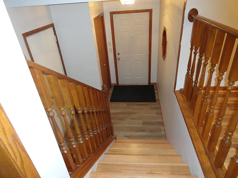 1852 Evergreen Dr NW — Photo 5
