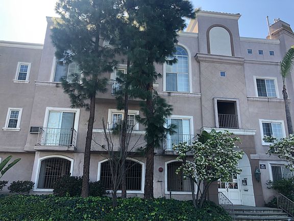 3rd image of 5430 Alvern Cir #I101