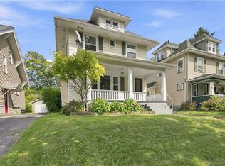 74 McKinster St, Rochester, NY 14609