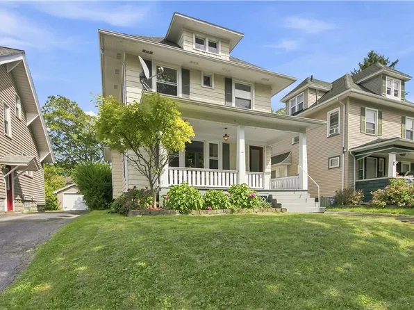 74 McKinster St, Rochester, NY 14609