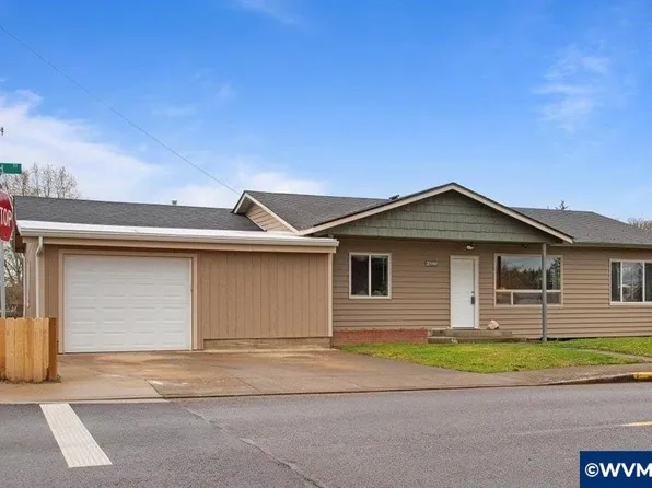 2590 S 6th St, Lebanon, OR 97355