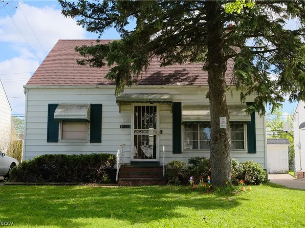 19312 Fairway Ave, Maple Heights, OH 44137