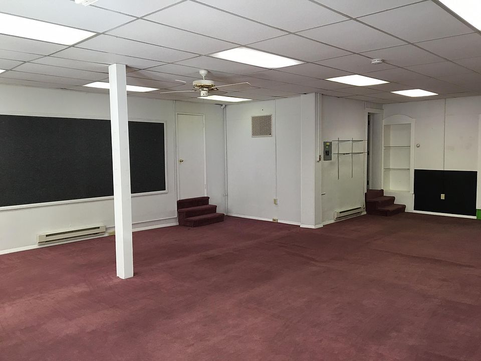 2nd image of 3 E Main St #Commerical