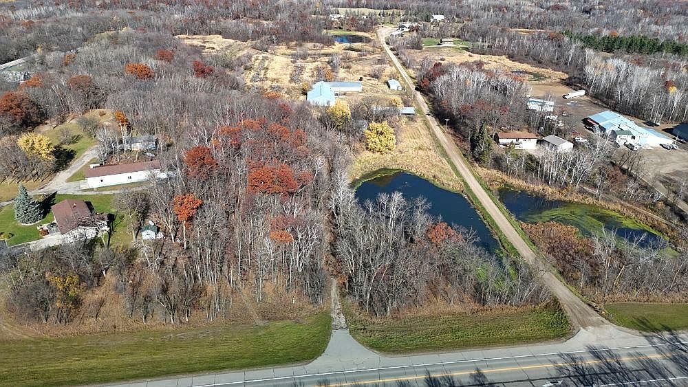 akyです。 30786 State Highway 34, Detroit Lakes, MN 56501 | Zillow