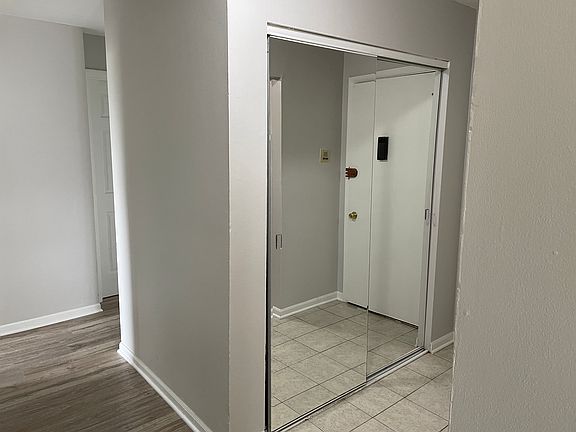 5th image of 870 Trace Dr APT 201