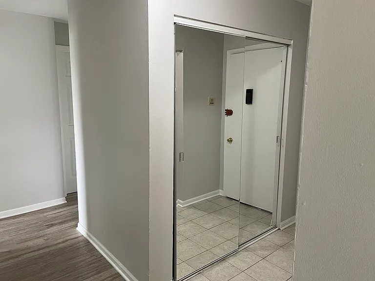 870 Trace Dr #201 — Photo 5