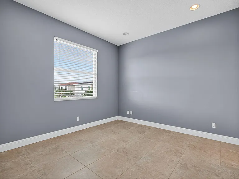 4029 Faraday Way — Photo 39