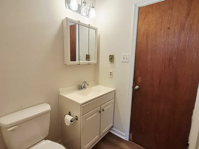 1412 Blair St — Photo 24