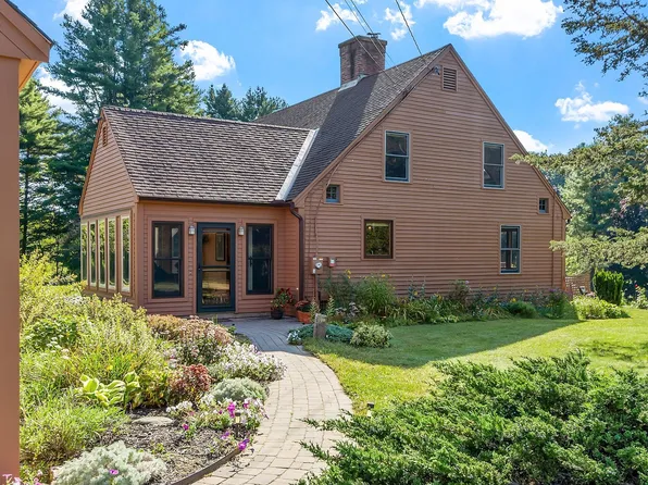 187 Westport Village Road, Swanzey, NH 03446