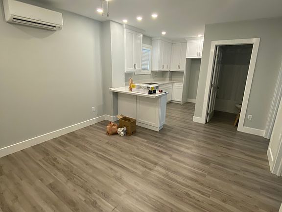3rd image of 13 Ed Swift Rd Unit B