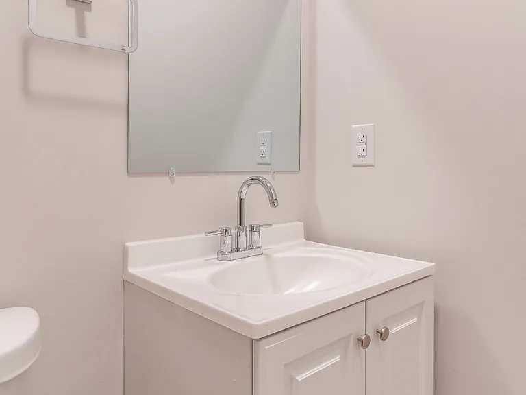 429 W York St #2 — Photo 10