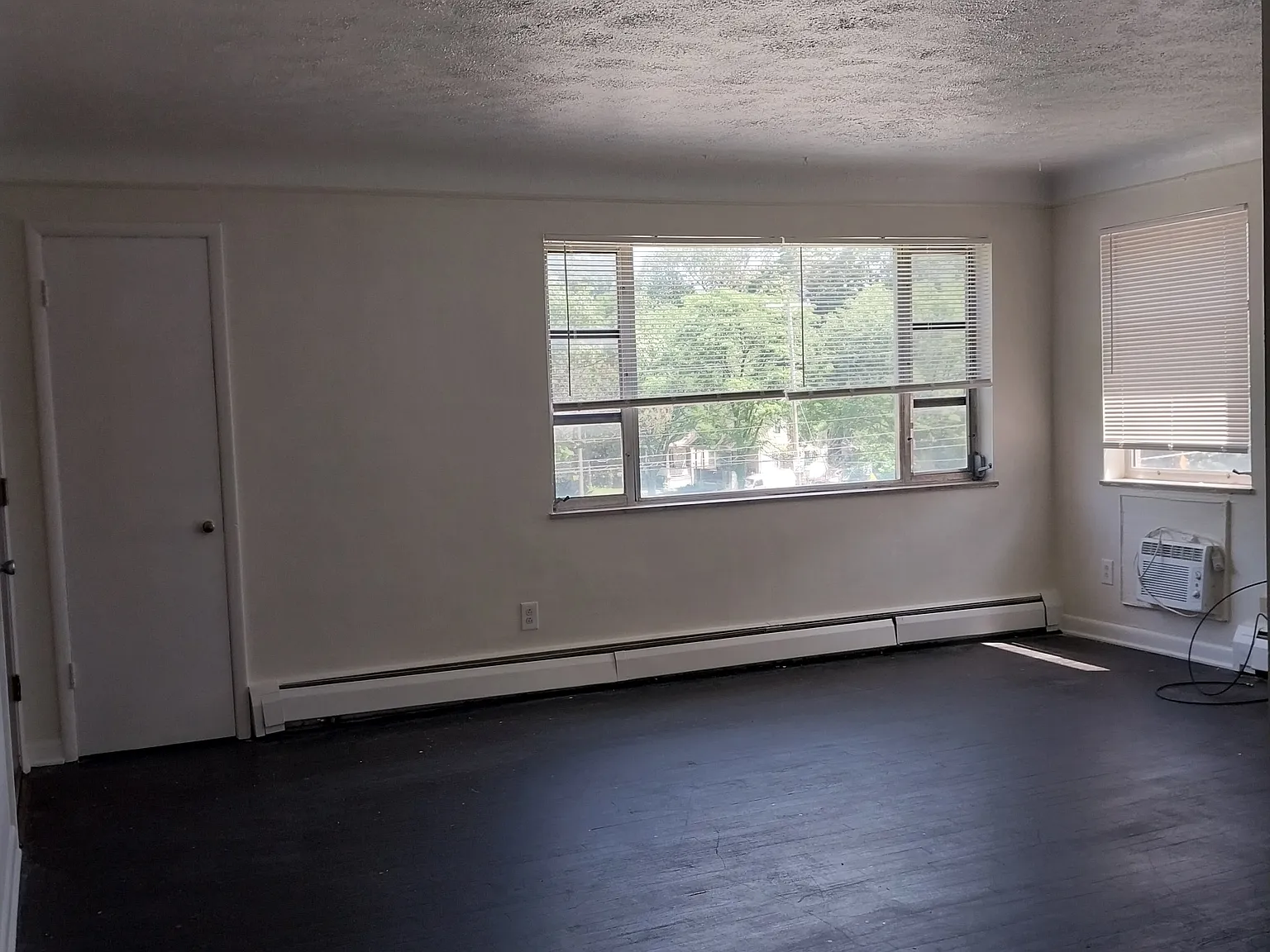 1 bed, 730 sqft, $1,082 — Photo 2