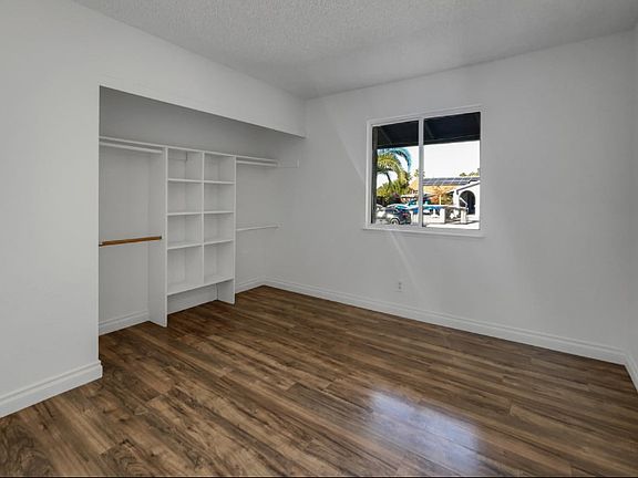 3rd image of 6225 Judson Ave