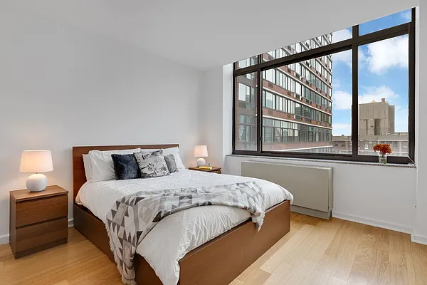 Rented by Cooper & Cooper Real Estate | media 74