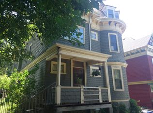 7 Craft Pl, Jamaica Plain, MA 02130