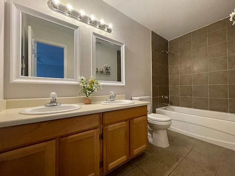 2135 Lima Loop — Photo 9