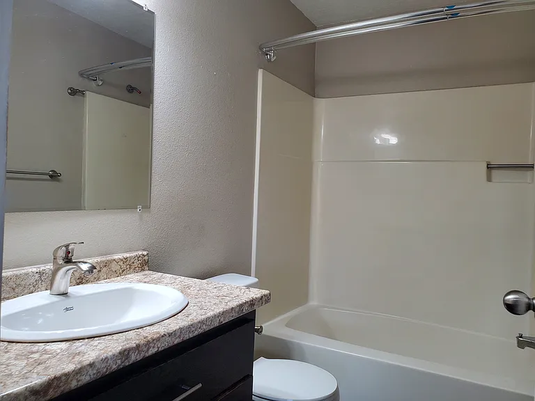 509 Mary Neal Ln — Photo 10