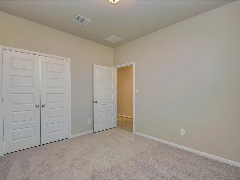 8418 Beacon Bay Cir — Photo 31