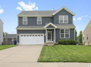 2507 Raven Ridge Dr, Bellevue, NE 68123