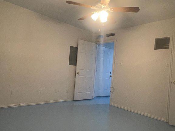 2nd image of 752 Nolte Dr #5