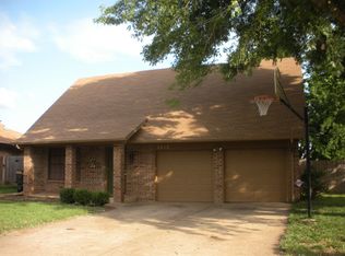 2612 Richardson Dr, Norman, OK 73071