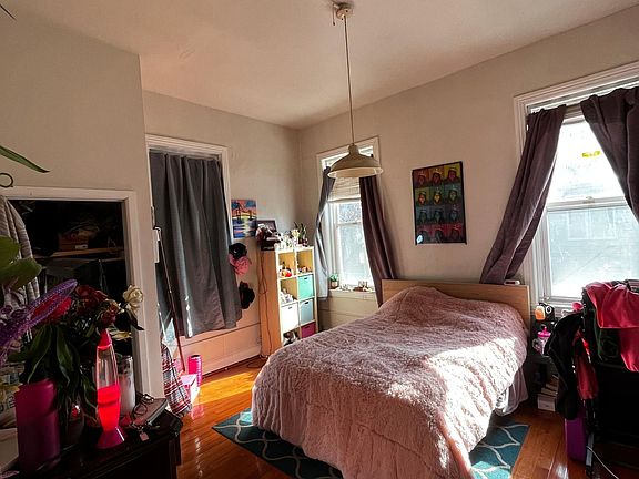 5th image of 1305 S Broad St Floor 2