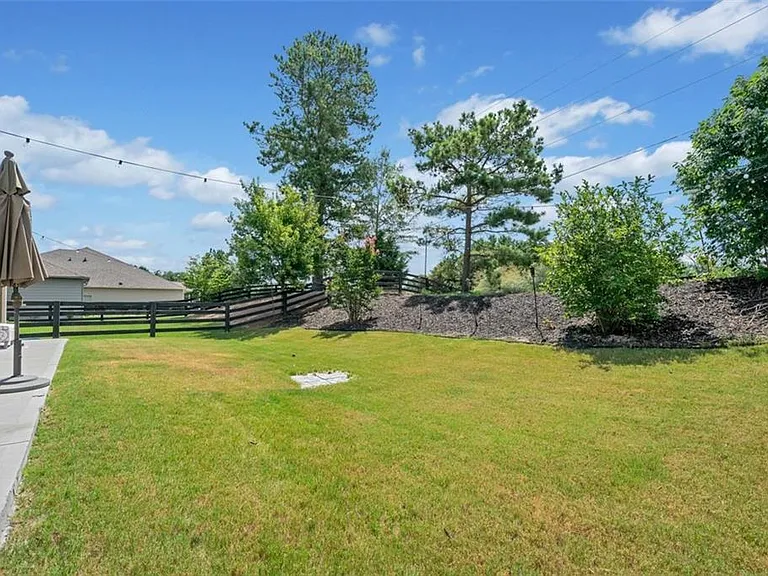 6623 Rivergreen Rd — Photo 32