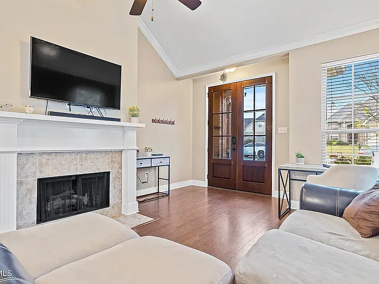 17179 Palm Ridge Dr — Photo 5