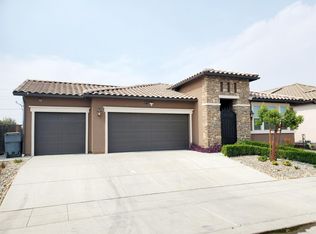 2438 S Claremont Ave, Fresno, CA 93727