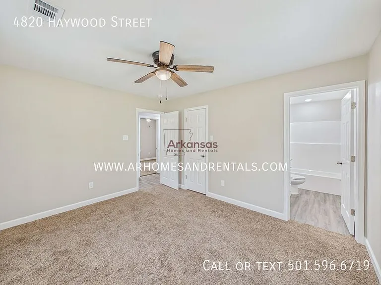 4820 Haywood St — Photo 7