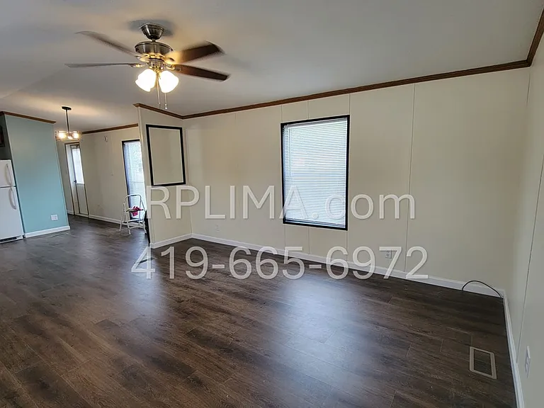 302 W Main St #302.5 — Photo 4