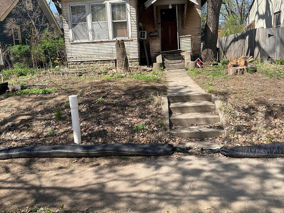 2nd image of 5532 41st Ave S