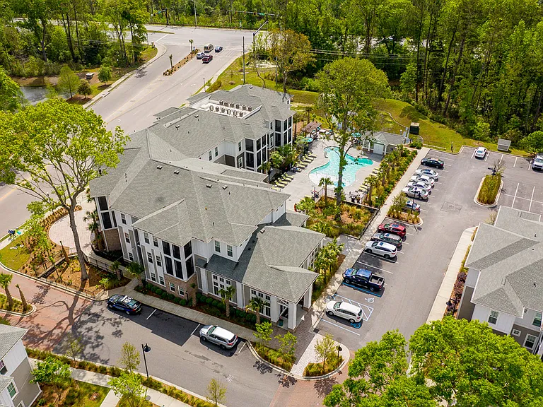 Proximity Residences Charleston — Photo 6