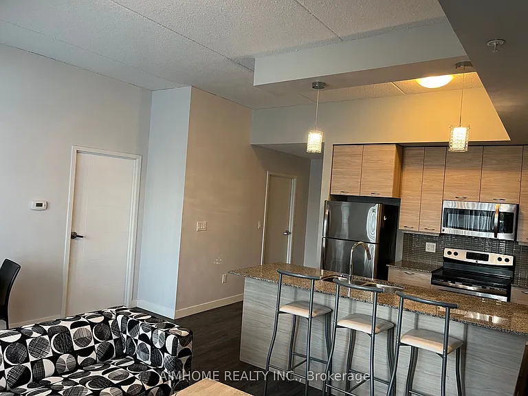 318 Spruce St #309 — Photo 12