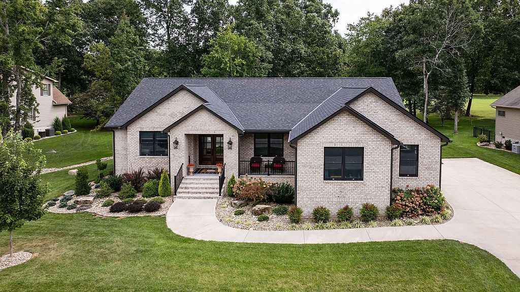 119 Forest View Dr - Property Image