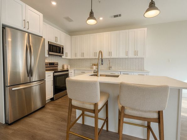 1501 Montgomery St #209