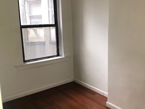 2nd image of 324 E 14th St APT 4B