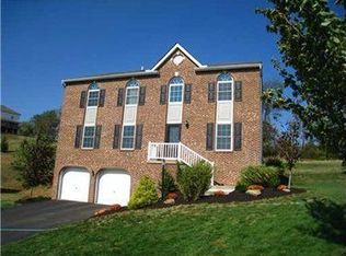 524 Potomac Dr, Washington, PA 15301