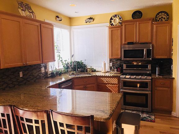 5th image of 10410 NE 92nd Ave