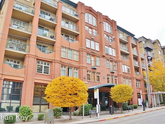 3rd image of 123 Queen Anne Ave #601