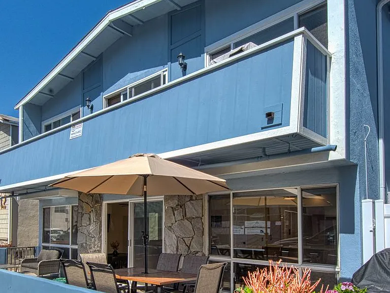 5008 Seashore Dr — Photo 18