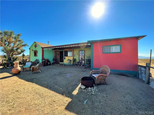 14415 S Ernest Rd, Yucca, AZ 86438