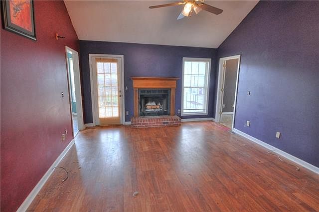 2nd image of 2313 Riverway Dr