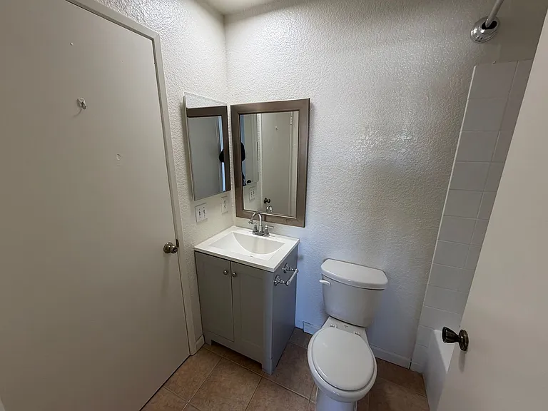 10323 Woodbine — Photo 22