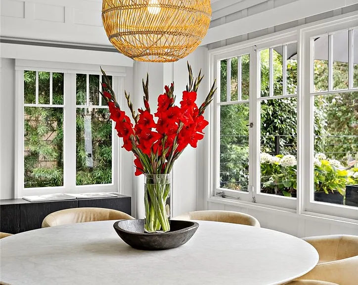 592 Bluebird Canyon Dr — Photo 23